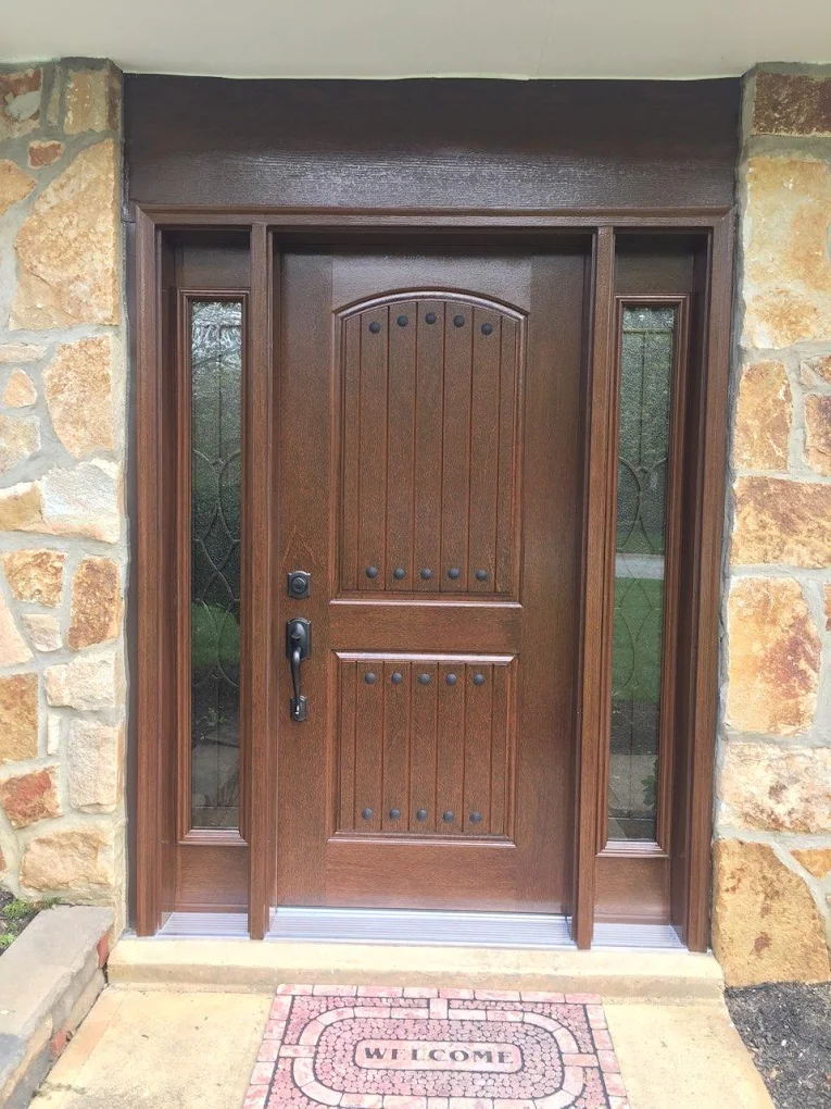 Baltimore, Maryland residence with newly installed replacement entry door