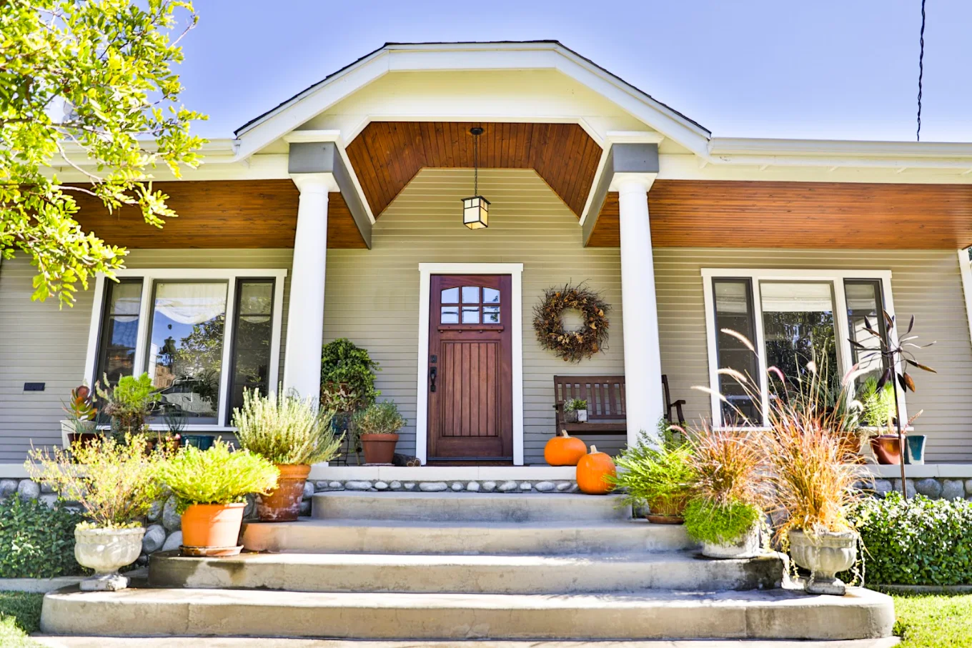 Modern replacement front entry door installed on a Chicago, Illinois residence.