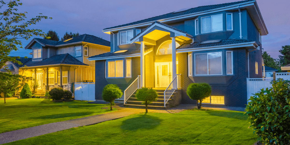 Amazing home featuring Windows, Doors, and Siding